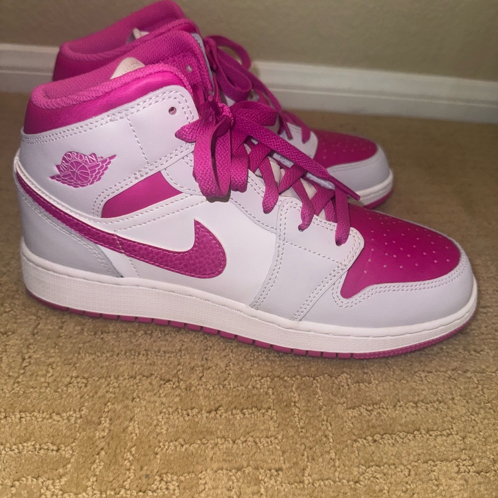 Jordan Pink and White Sneakers High-Top Leather Design